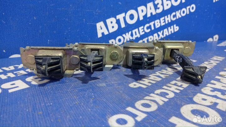 Ограничитель двери Great Wall Hover внедорожник