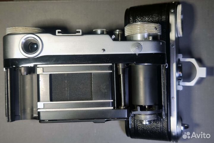 Пленочный фотоаппарат 