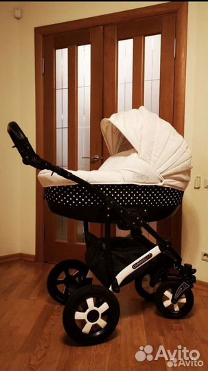 Коляска 3 в 1 Camarelo Sevilla c автолюлькой