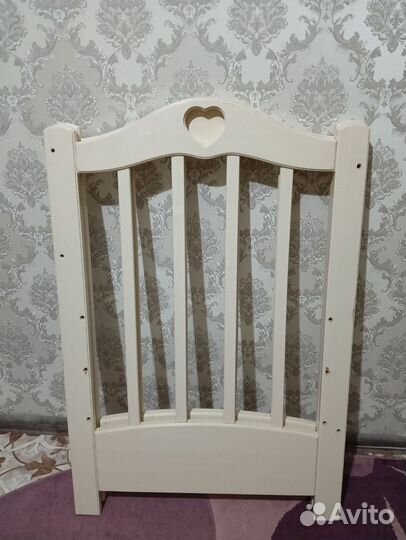 Отдам бесплатно детскую кроватку