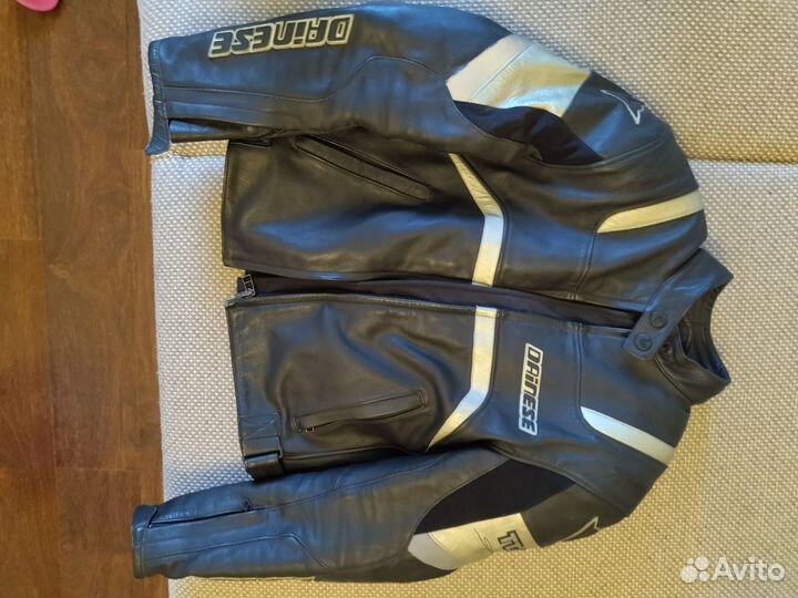 Мотокуртка кожаная dainese