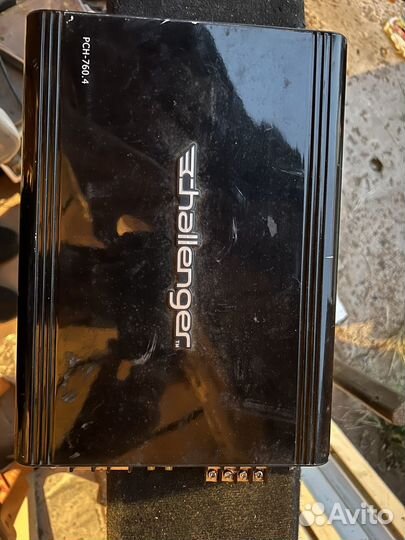 Сабвуфер и усилитель в автомобиль