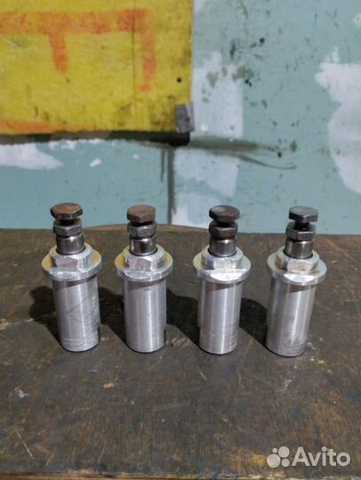 Толкатели клапанов мотоцикла К 750 / М 72 