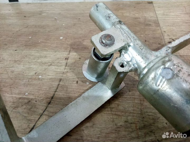 Замок на АКПП Defend-Lock универсальный