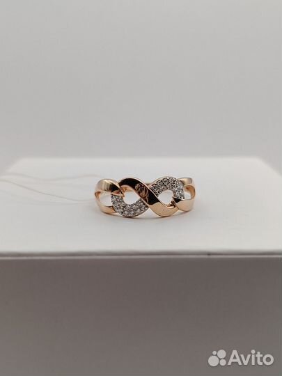 Золотое кольцо 585