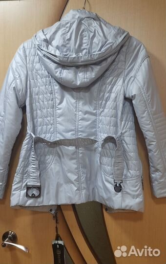 Куртка демисезонная женская