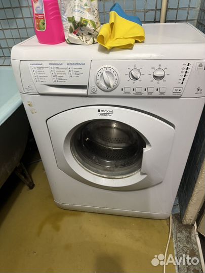 Стиральная машина Ariston 5 кг