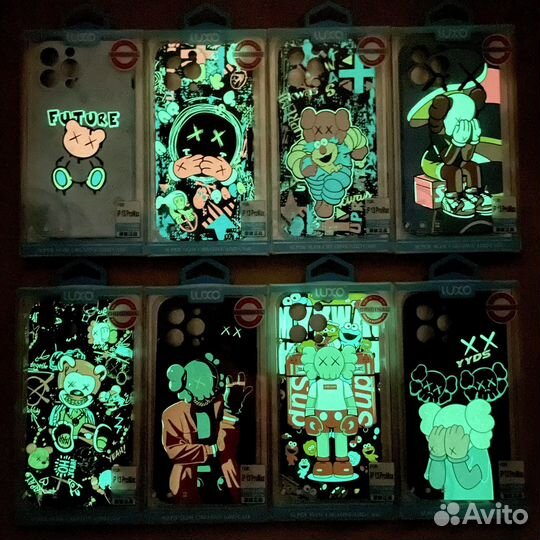 Светящийся чехол на iPhone 13 Pro Max Luxo