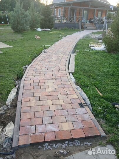 Укладка тротуарной плитки