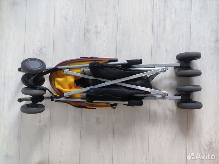 Коляска складная 2500