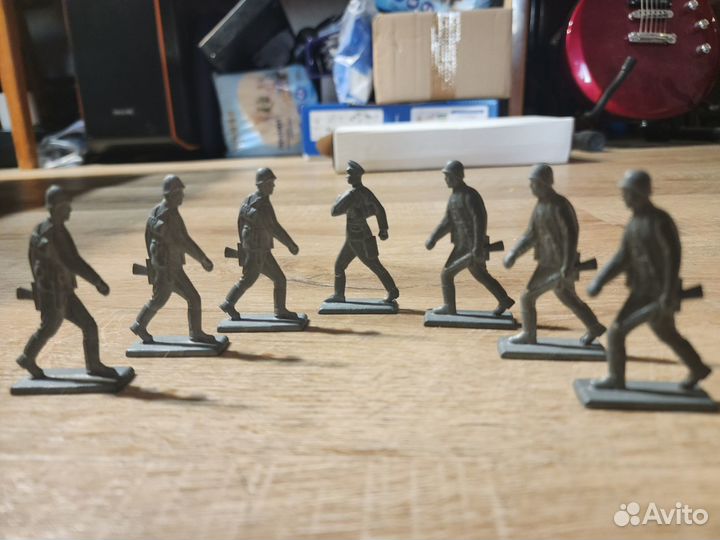 Солдатики СССР, Солдаты на марше, автоматчики лкз