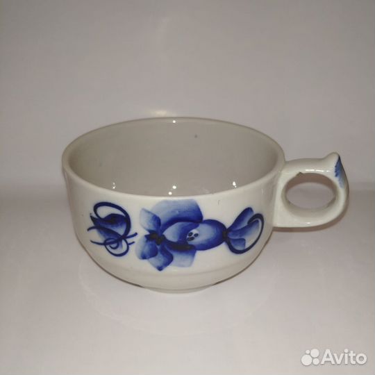 Чашка и др. посуда