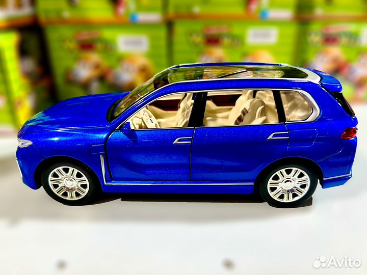 Модель машинки BMW X7