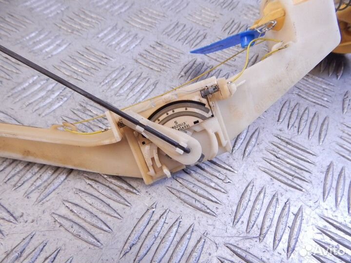 Датчик уровня топлива BMW E53