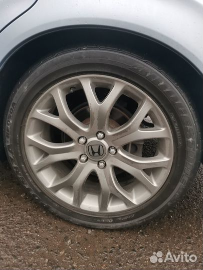 Bridgestone 613V 225/50 R18