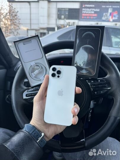 iPhone 12 Pro, 256 ГБ