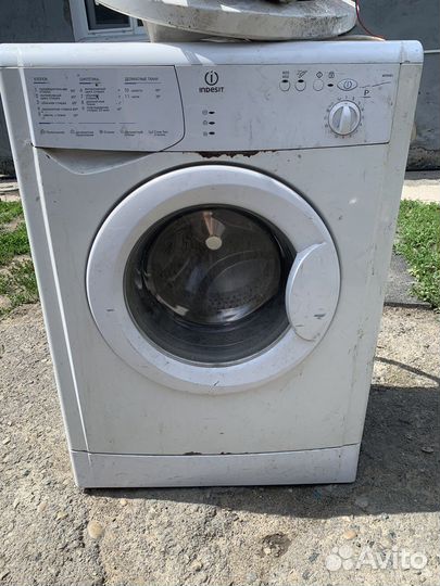 Стиральная машина indesit