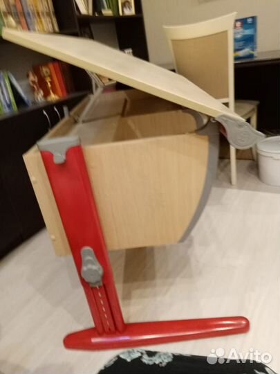 Растущая парта и стул бу