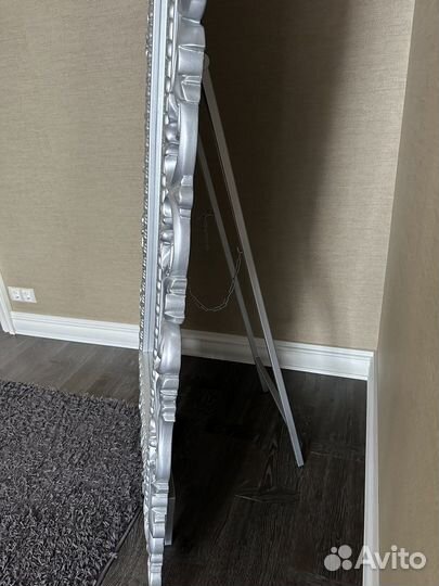 Зеркало напольное