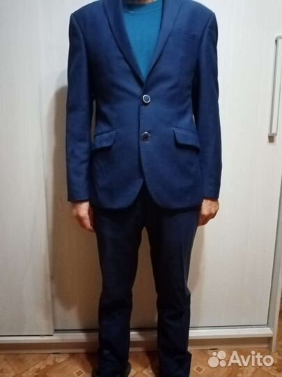 Костюм школьный