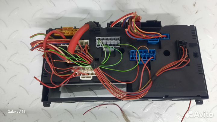 Блок предохранителей bmw f10