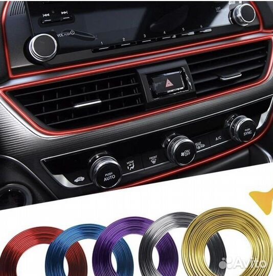 Универсальные декоративные вставки в автосалон