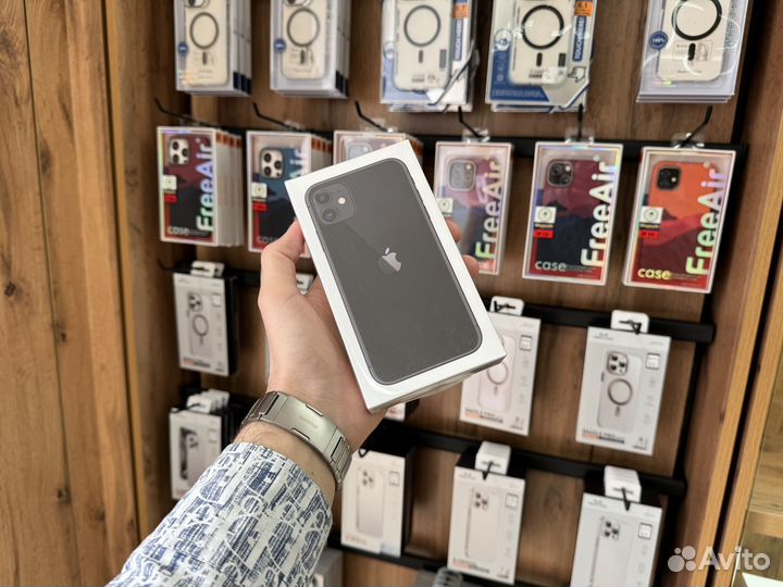 iPhone 11, 128 ГБ