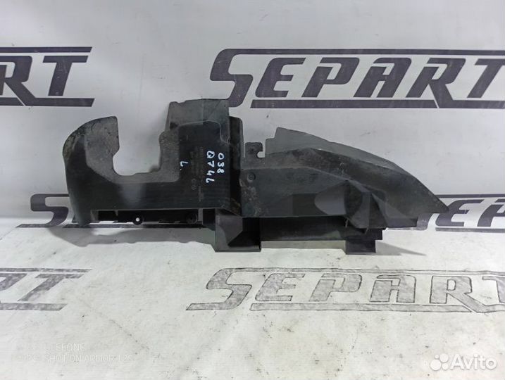 Воздуховод радиатора передний левый Audi Q7 4L BHK