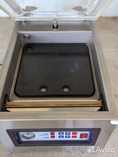 Вакуумный упаковщик DoCash 2240, 2018г