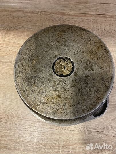 Казан чугунный