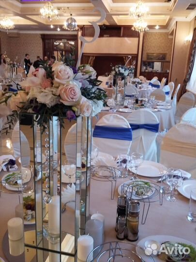 Зеркальные стойки конструкции