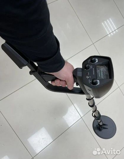 Металлоискатель новый с гарантией