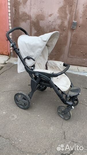 Прогулочная коляска cam