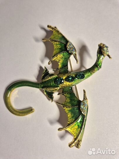 Брошь Зелёный дракон