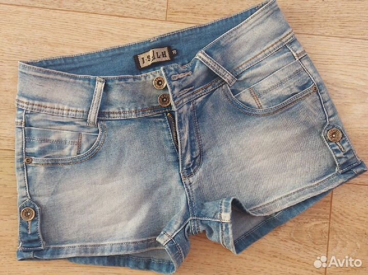 Шорты джинсовые
