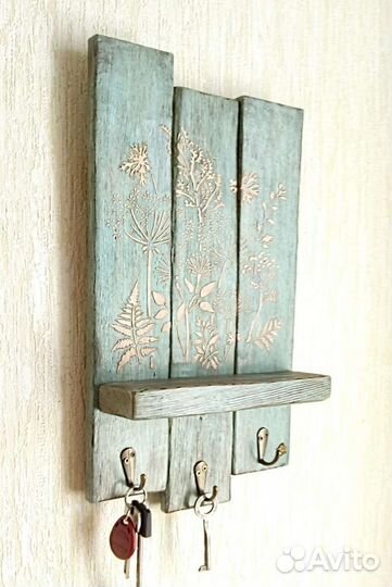 Ключница настенная