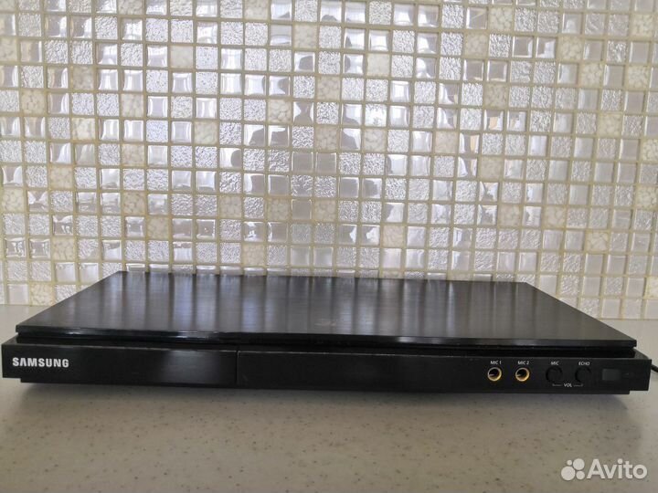 Видео- плеер samsung