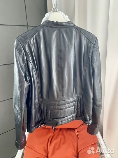 Кожаная куртка toto group