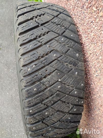 Шины Goodyear Ultra Grip. Размер 215/60 R 17