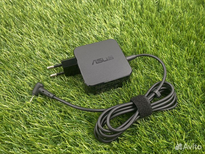 Блок питания, зарядка для ноутбука Asus F200