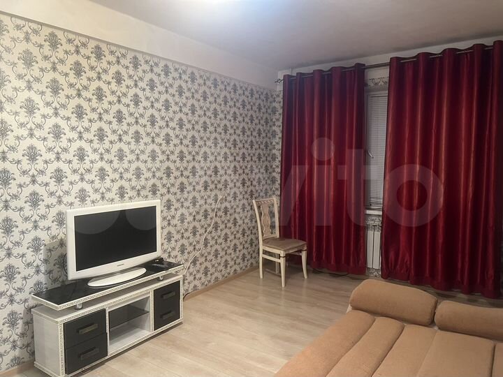 1-к. квартира, 50 м², 1/9 эт.