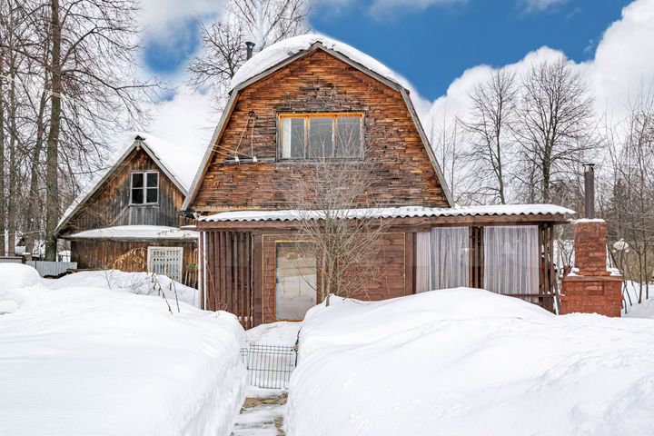 Дача 48 м² на участке 4,6 сот.