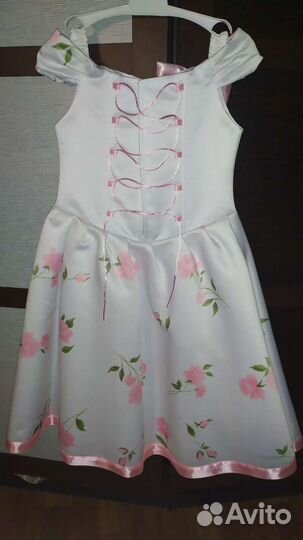 Платье нарядное