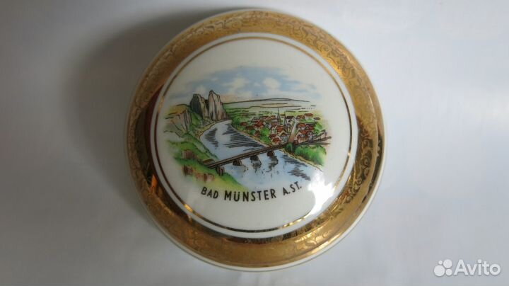 Фарфоровая шкатулка Германия