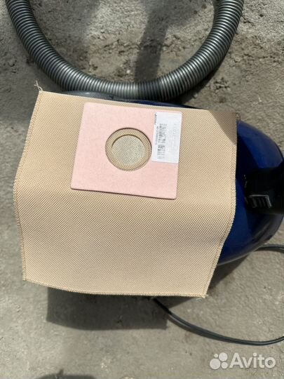 Пылесос Rolsen