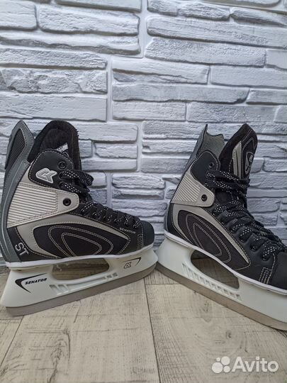 Коньки хоккейные 39 размер