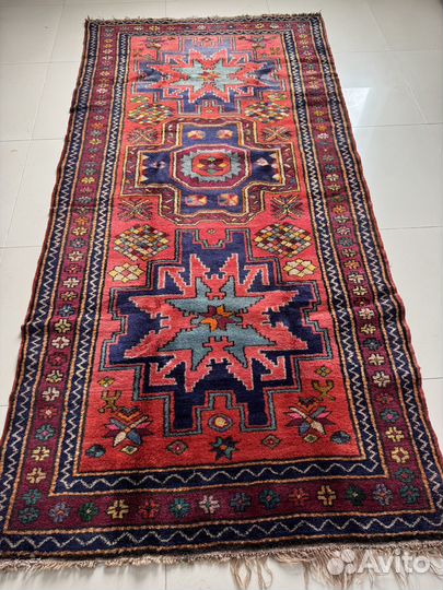 Ворсовый ковёр ручной работы