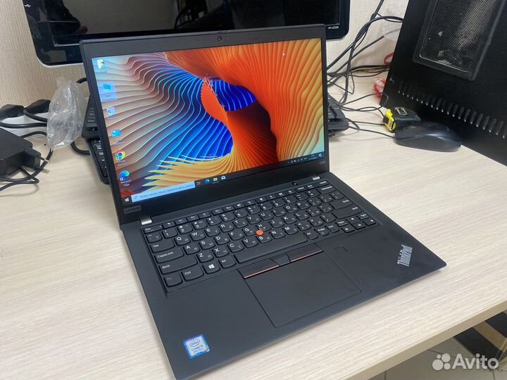Lenovo Thinkpad X390 i5 8265u, ips FullHD