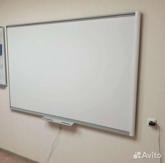 Интерактивная доска SMART board M685