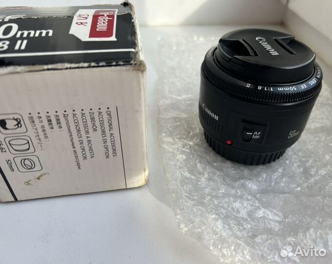 Объектив Canon EF 50mm f/1.8 II, черный